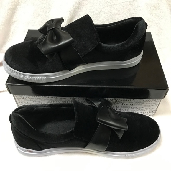 Wanted Slip On Black Velvet Women's Sneaker Size 10M - Picture 10 of 10